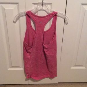 lululemon athletica Tops - Lululemon pink run swiftly tank top sz 4 59051 lululemon athletica Tops - Lululemon pink run swiftly tank top sz 4 59051